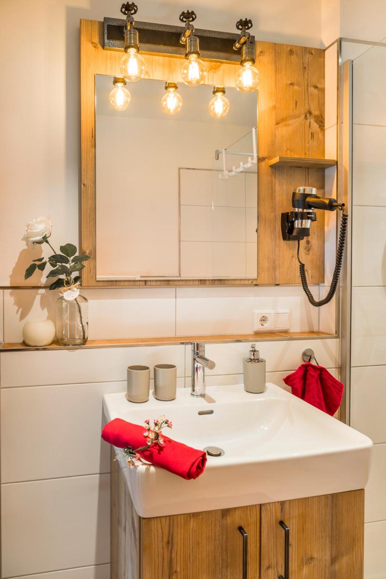 Apartment Motzenhof - Stadtnaehe Salzburg - Modernes Bauernhoferlebnis Inklusive Adnet Bagian luar foto